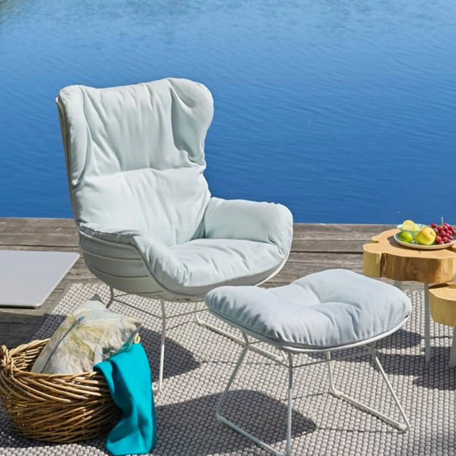 freifrau | leyasol outdoor wingback chair | lopi beldi