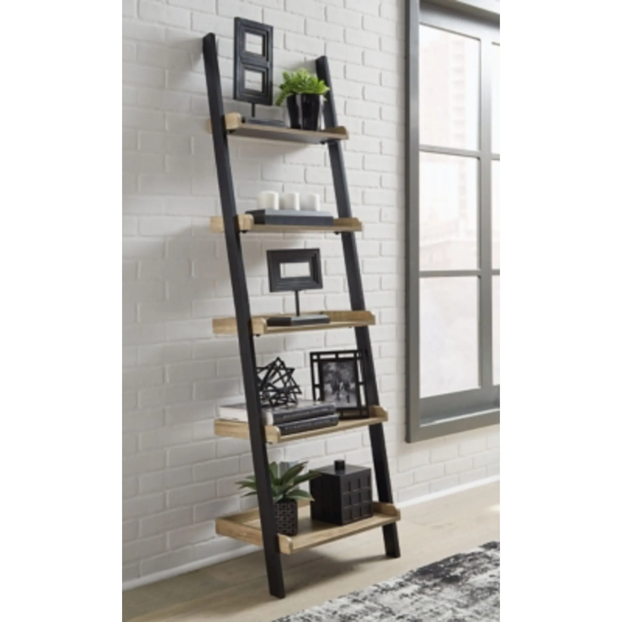 Gerdanet Bookcase