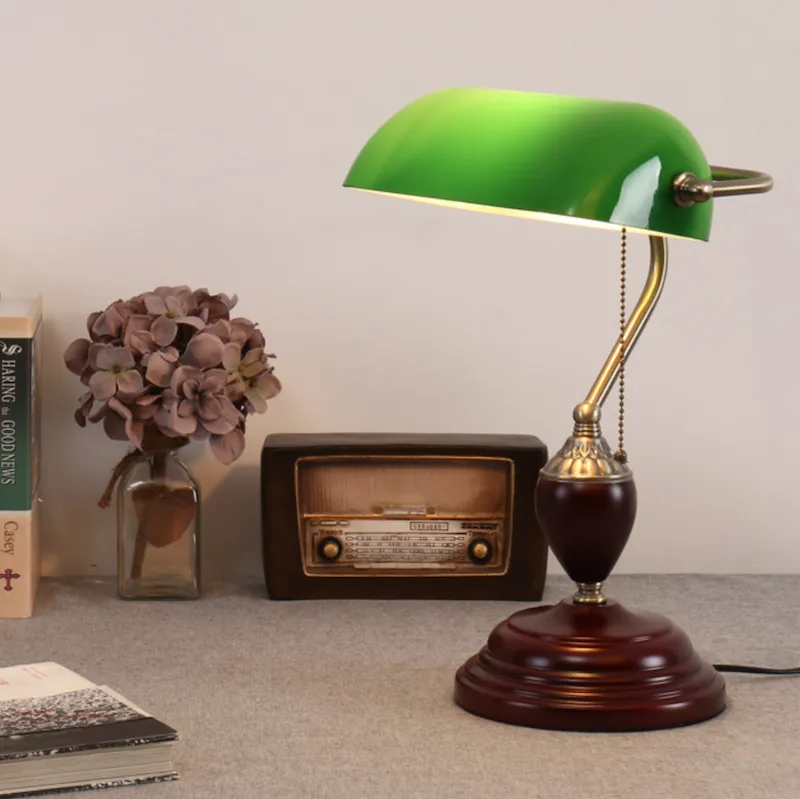 Vintage Bankers Lamp in Green