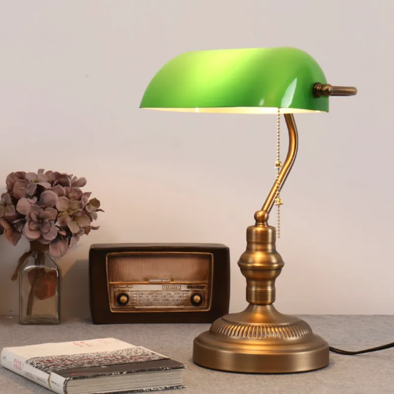 Vintage Bankers Lamp in Green